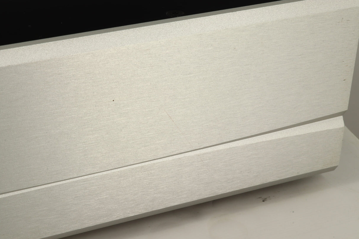 ISOL-8 Minisub Wave Mains Conditioner - Silver