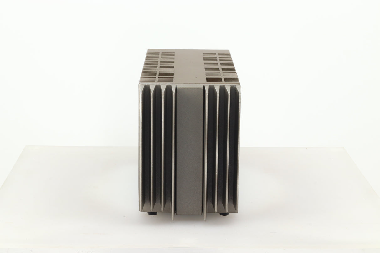 Quad 303 Power Amplifier