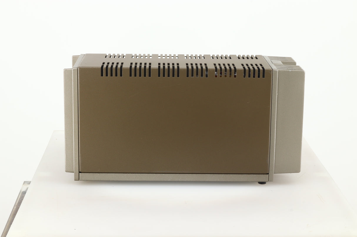 Quad 303 Power Amplifier
