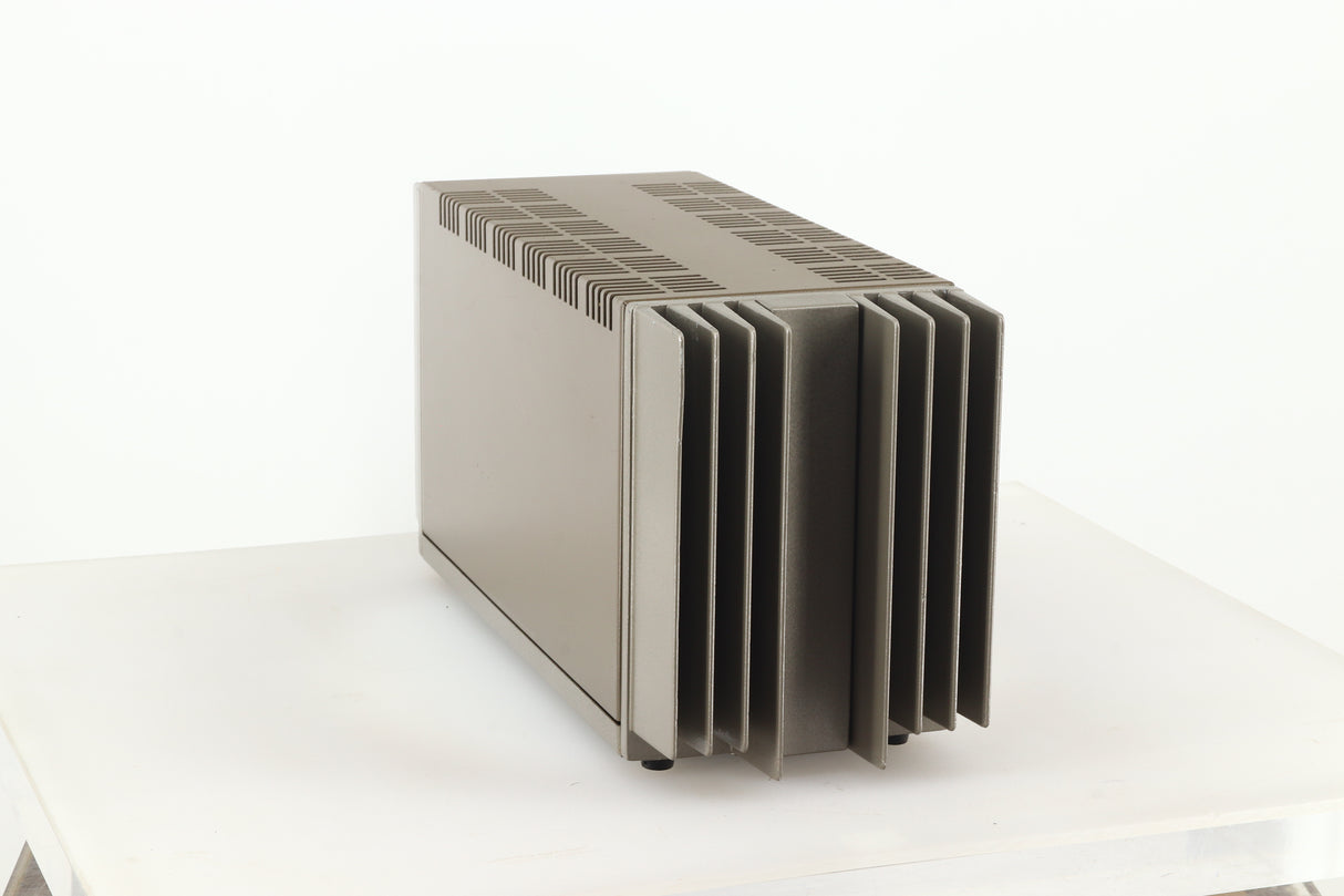Quad 303 Power Amplifier