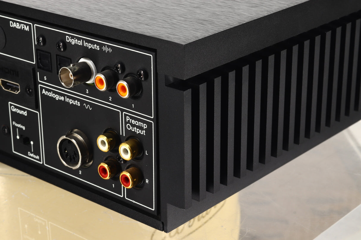 Naim Uniti Star Integrated System (2017)