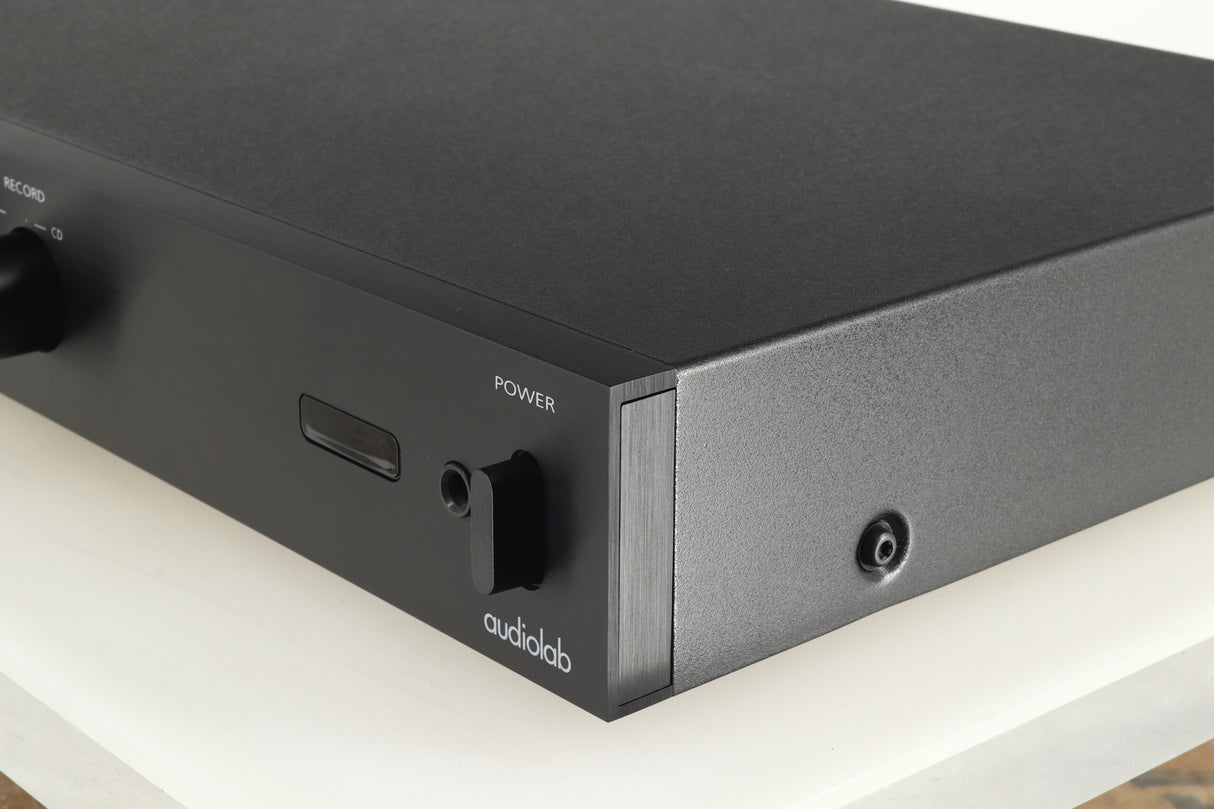 Audiolab 8000Q Pre Amplifier - Black