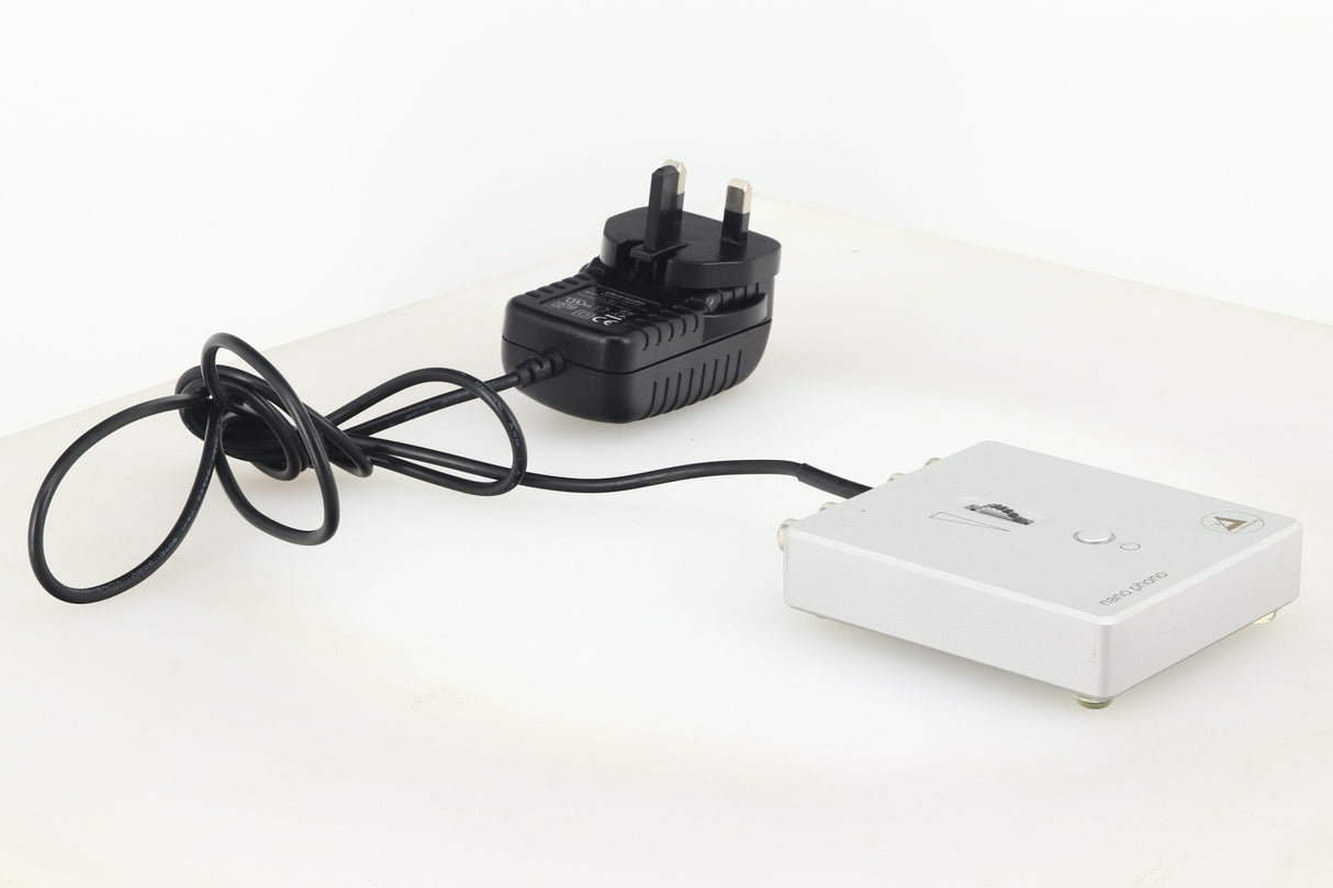 Clearaudio Nano V2 MM/MC Phonostage