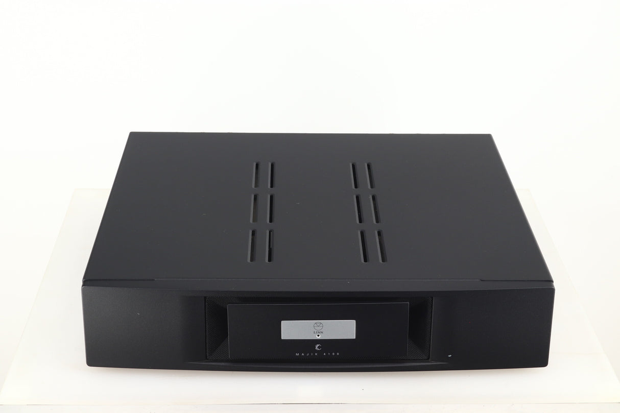 Linn Majik 140 Aktiv Floorstanding Speakers / Linn Majik 4100 Power Amplifiers - Black