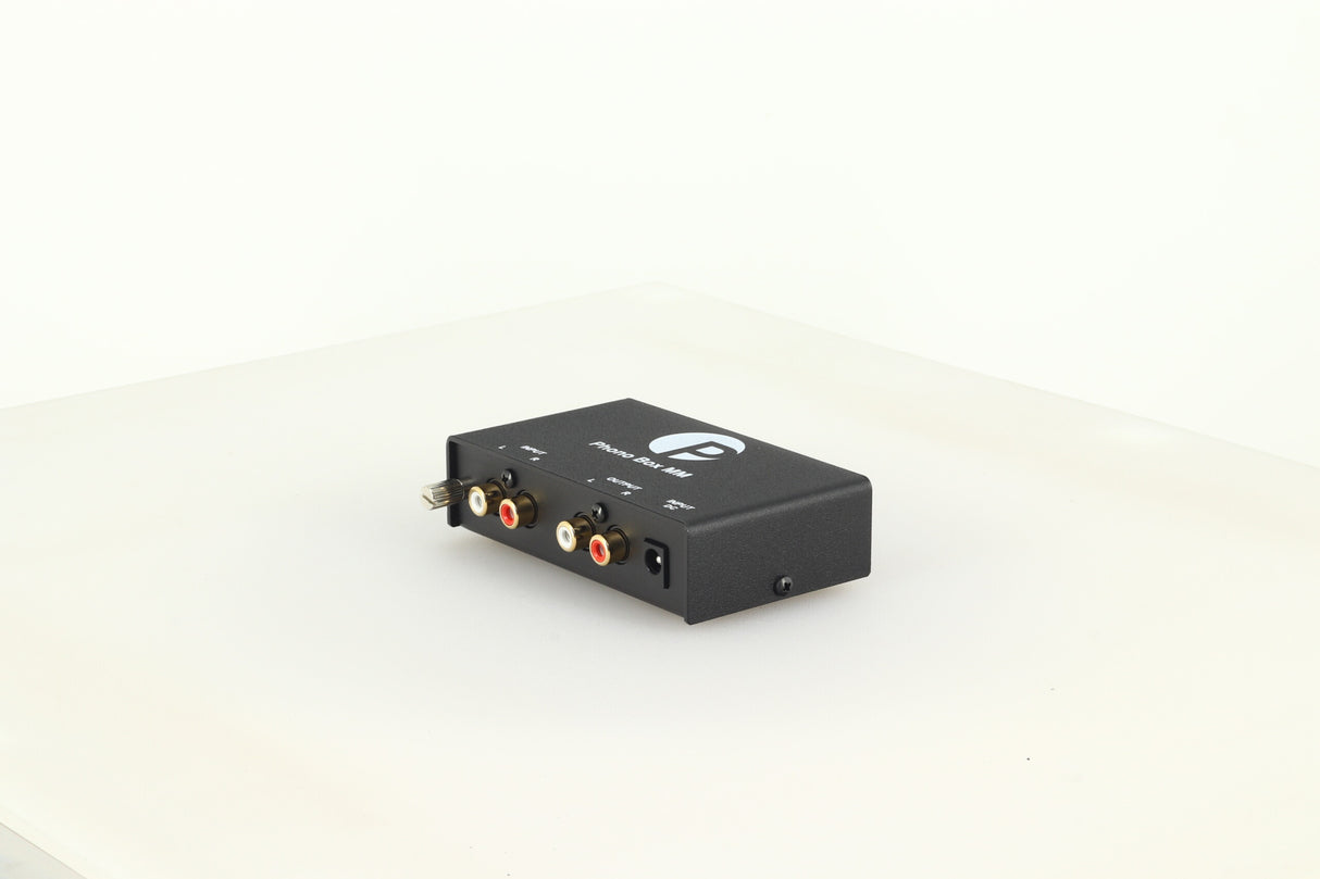 Project Phonobox MM Phono Stage