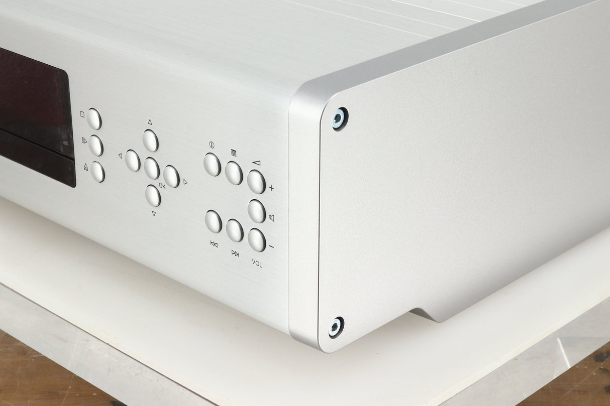 T+A E Series Music Receiver - Silver