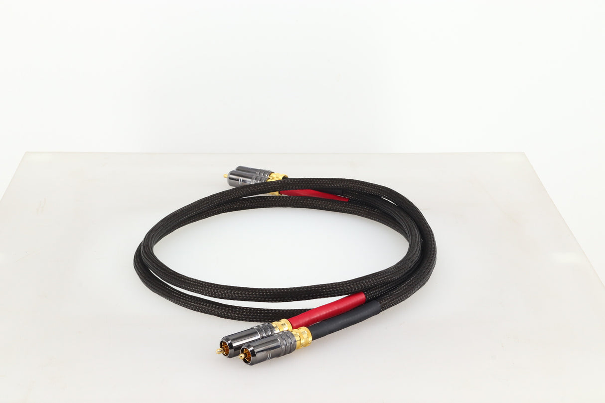 Tellurium Q Black II 1.0m Pair RCA Interconnect Cables