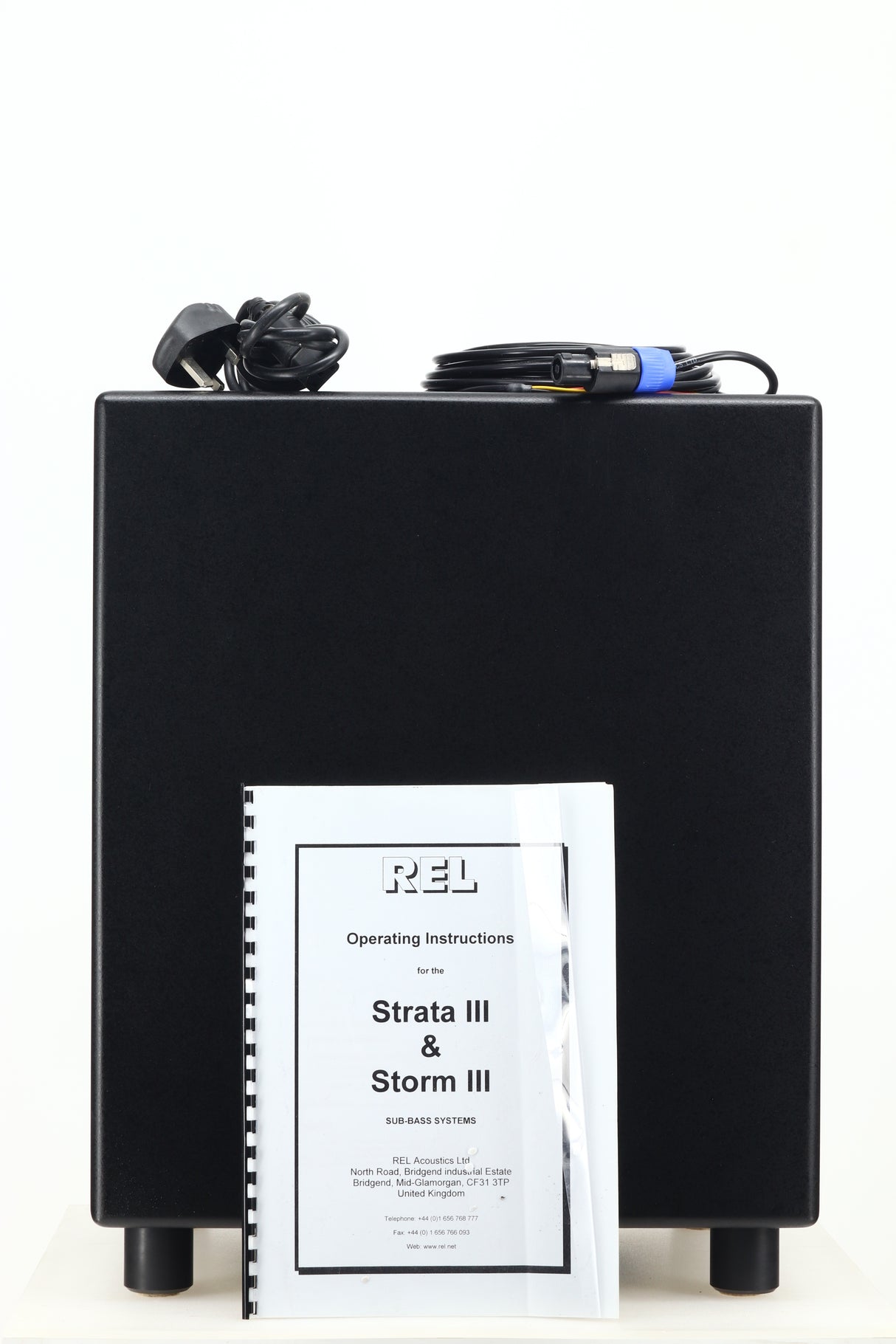 REL Strata III Subwoofer - Black