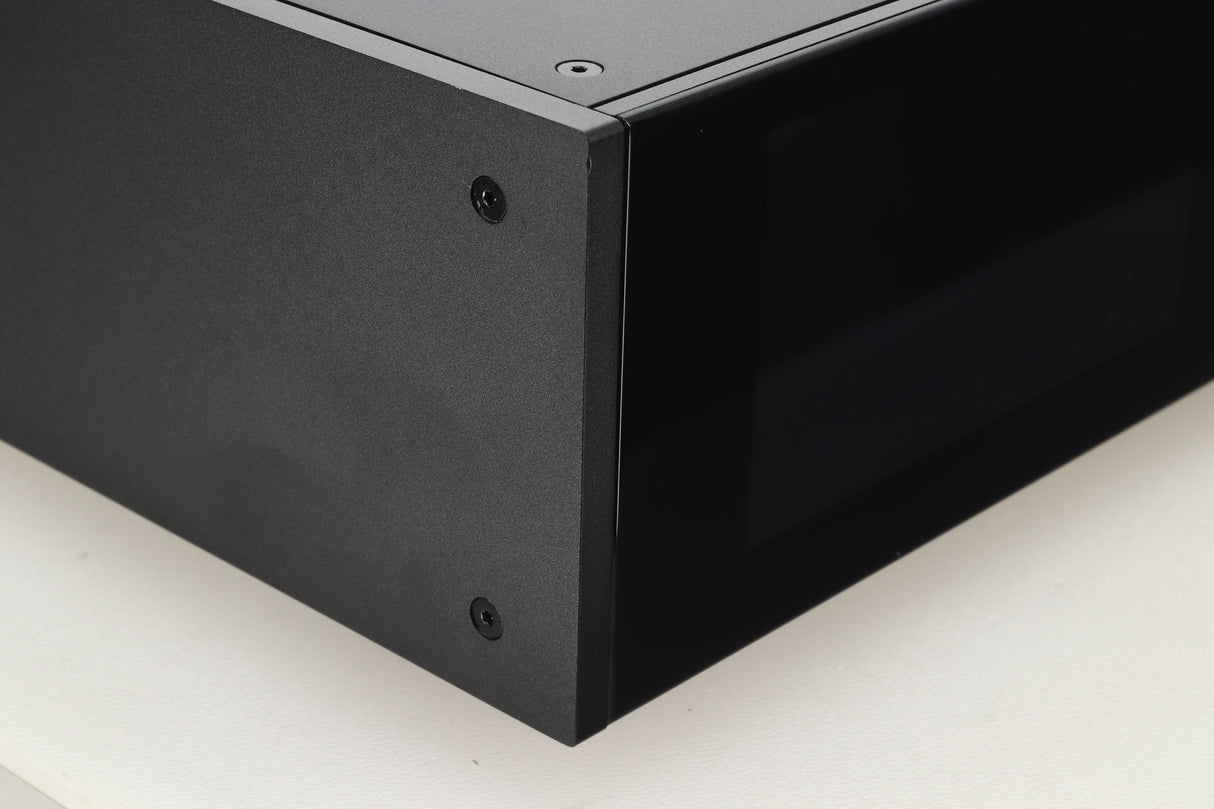Audiolab 9000Q Pre Amplifier - Black