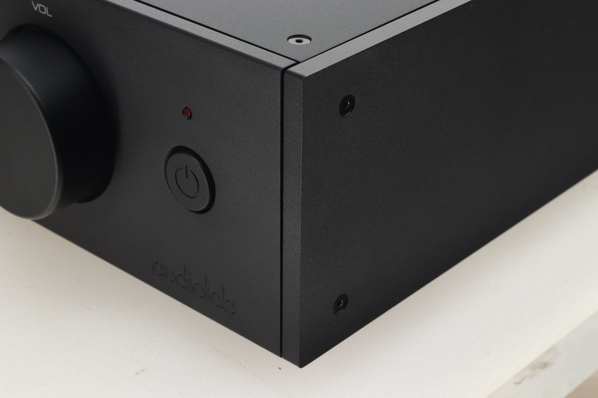 Audiolab 9000Q Pre Amplifier - Black