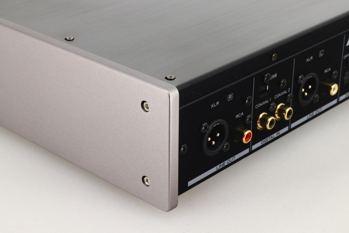 Teac UD-501 Digital Analogue Converter - Black