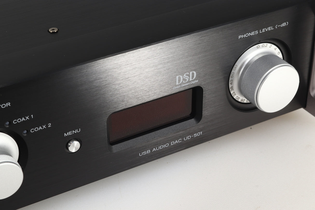 Teac UD-501 Digital Analogue Converter - Black