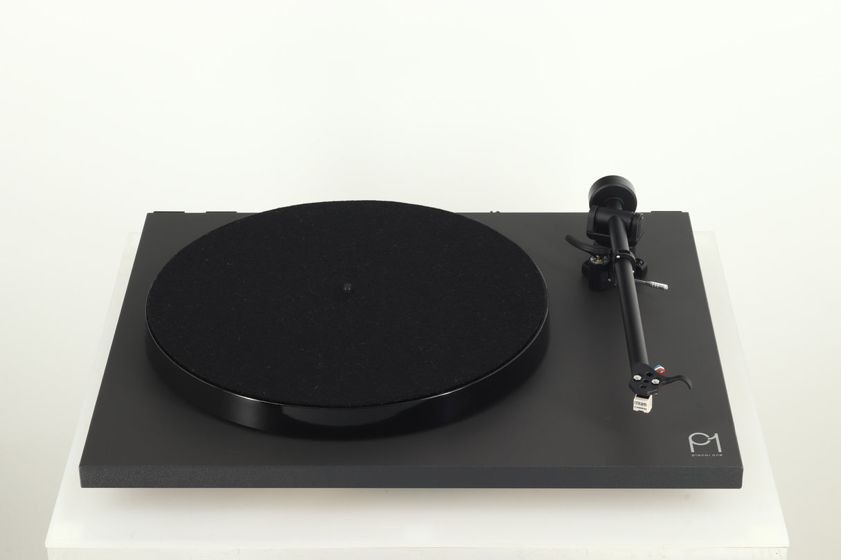 Rega Planar 1 Turntable - Black