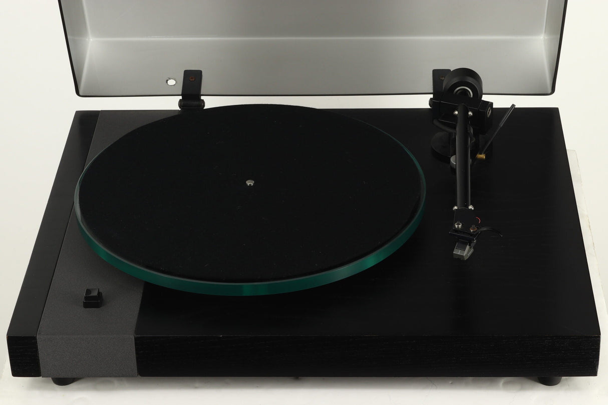 Manticore Mantra Turntable / Linn K9 Cartridge - Black