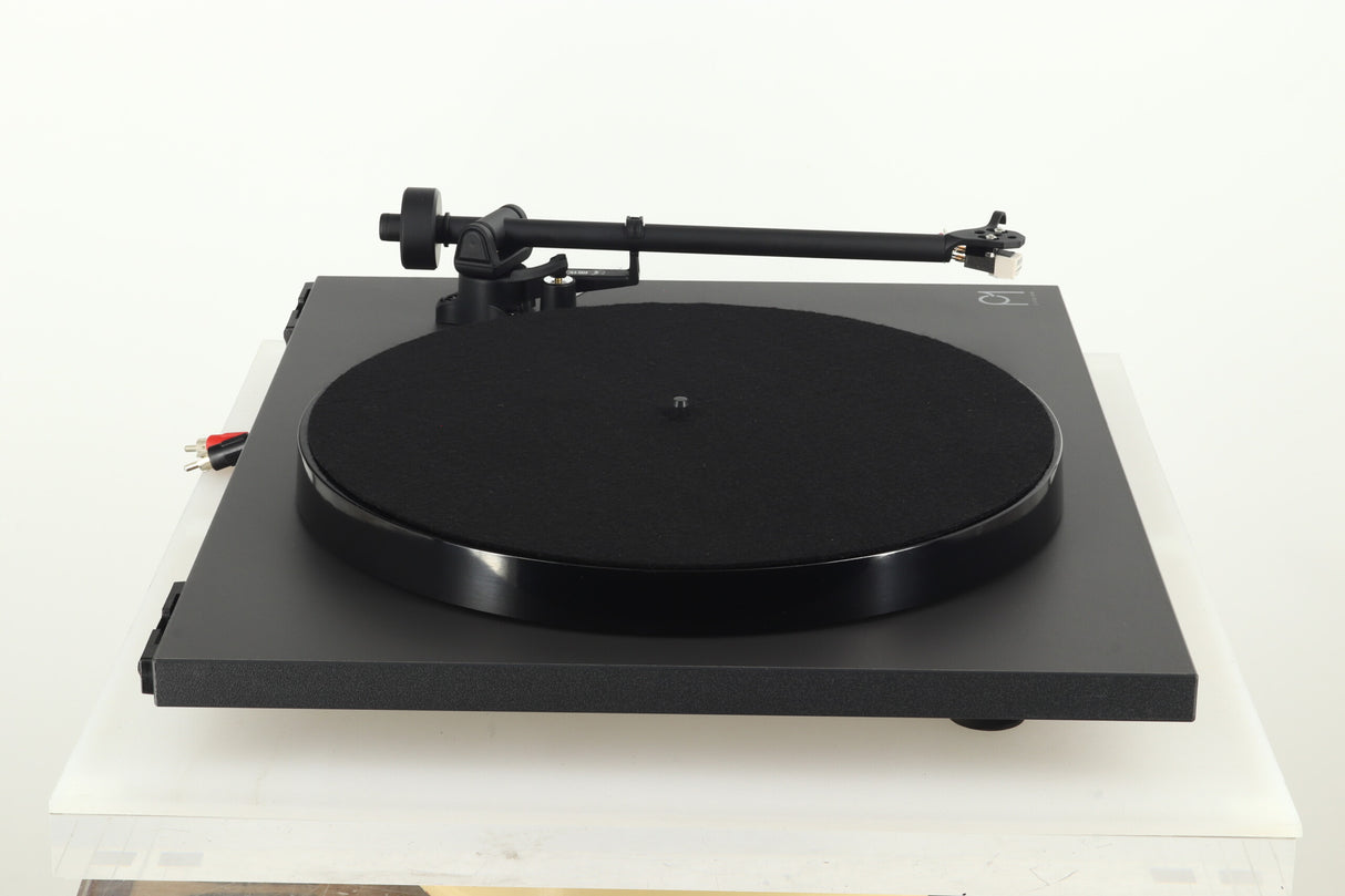 Rega Planar 1 Turntable - Black