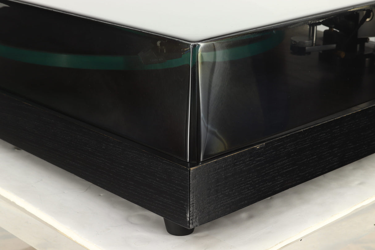 Manticore Mantra Turntable / Linn K9 Cartridge - Black