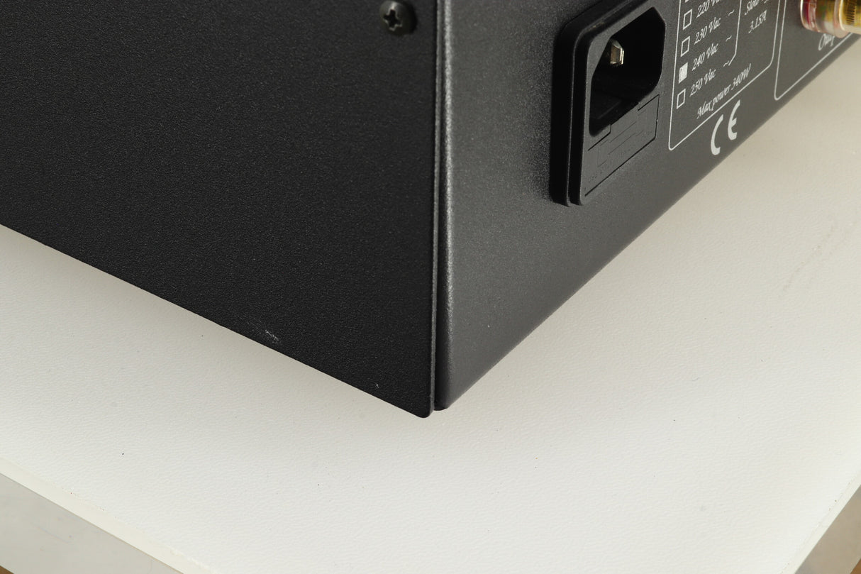Unison Research Unico Integrated Amplifier - Silver