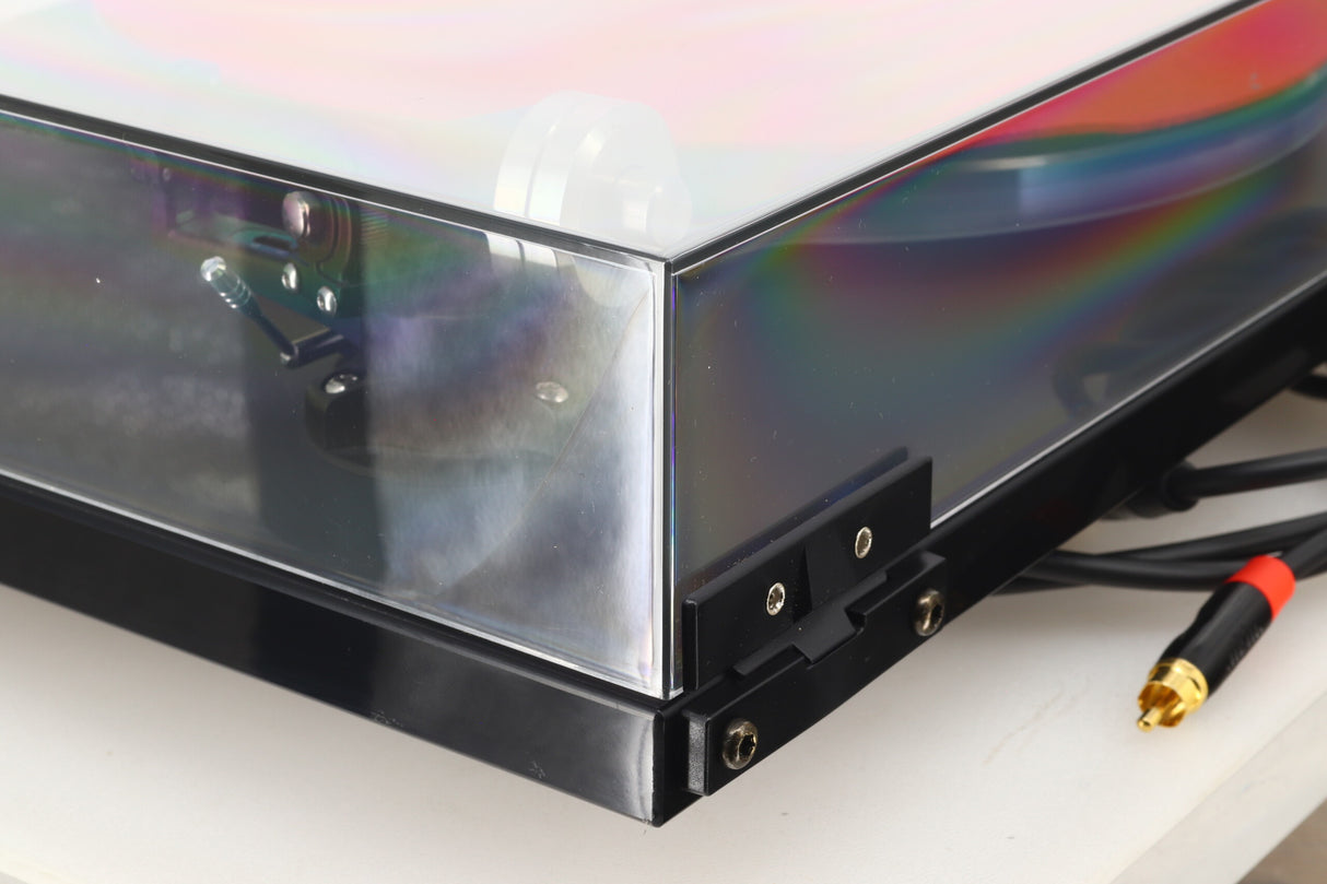 Exposure 360 Turntable - Black / Hana EH Cartridge