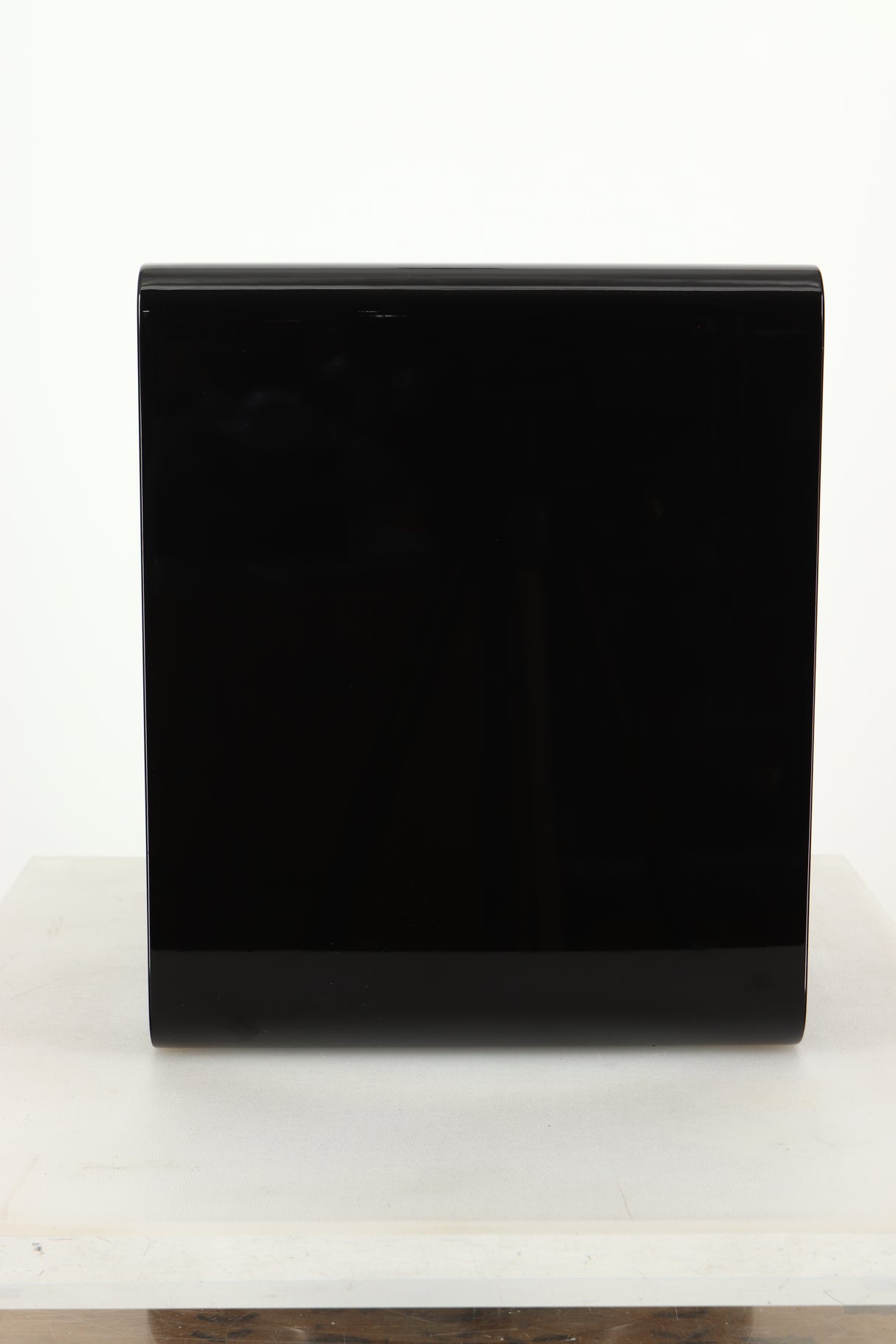 Side view of a used Acoustic Energy AE1 Active Standmount Speakers in Black Piano Lacquer finish