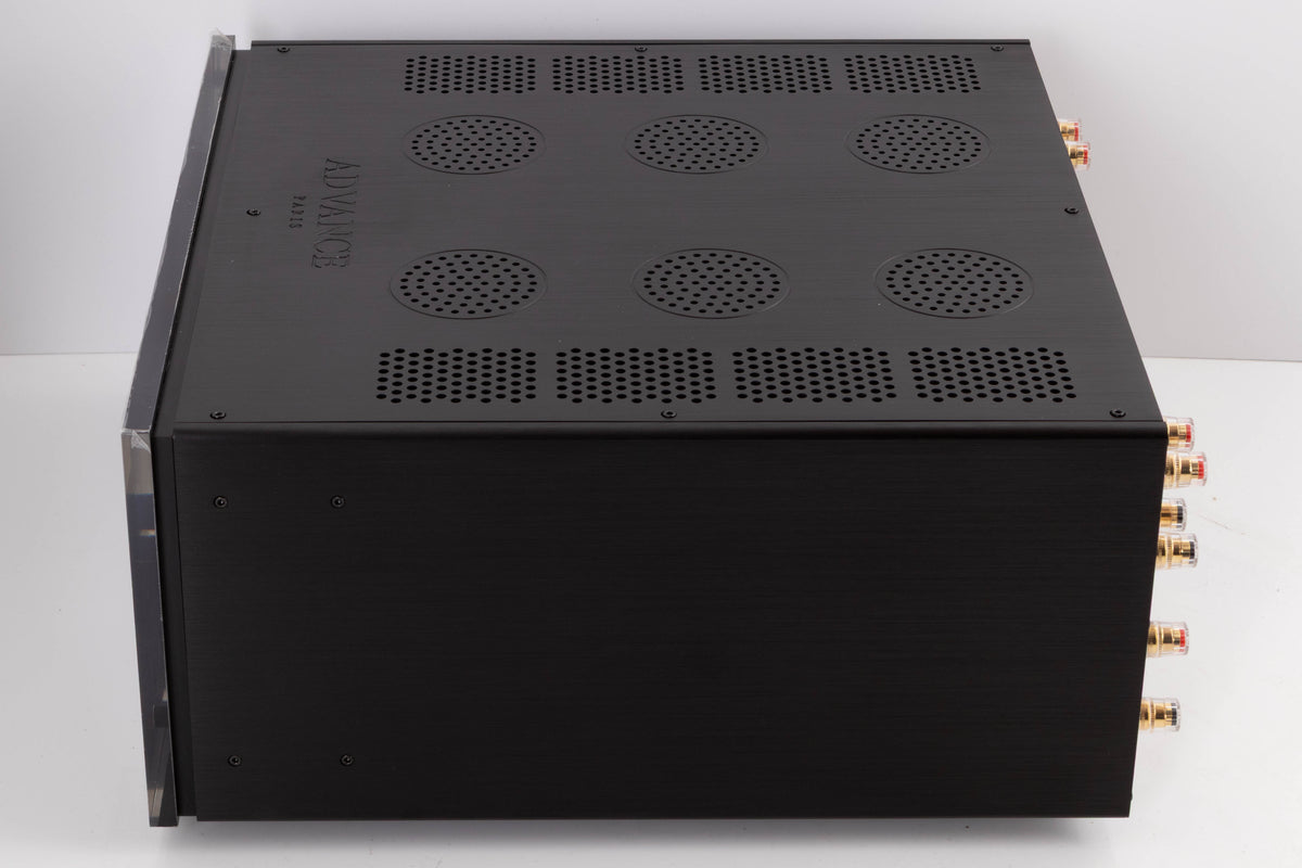 Right side view of a used Advanced Paris X-i1100 Integrated Amplifier in a Black finish