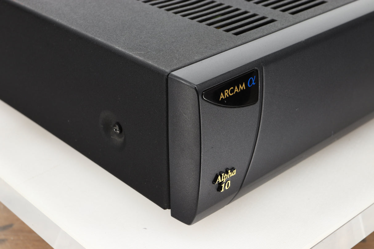 Front left corner view of a used Arcam Alpha 10 Power Amplifier