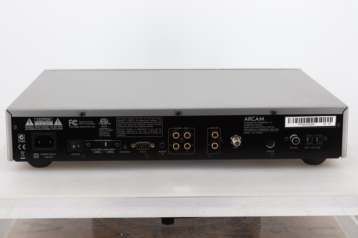 Rear view of a used Arcam FMJ T32 FM / DAB Tuner in a silver finish showing Mains Input and Phono Inputs