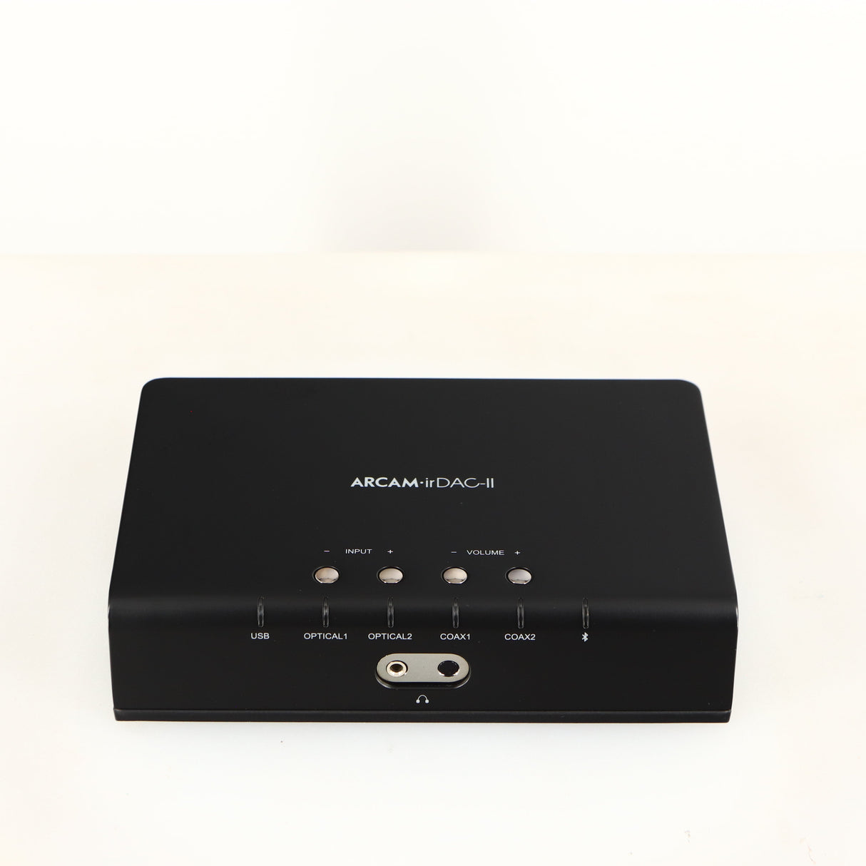 Top of a used Arcam ir-DAC-II Digital Analogue Converter in a black finish