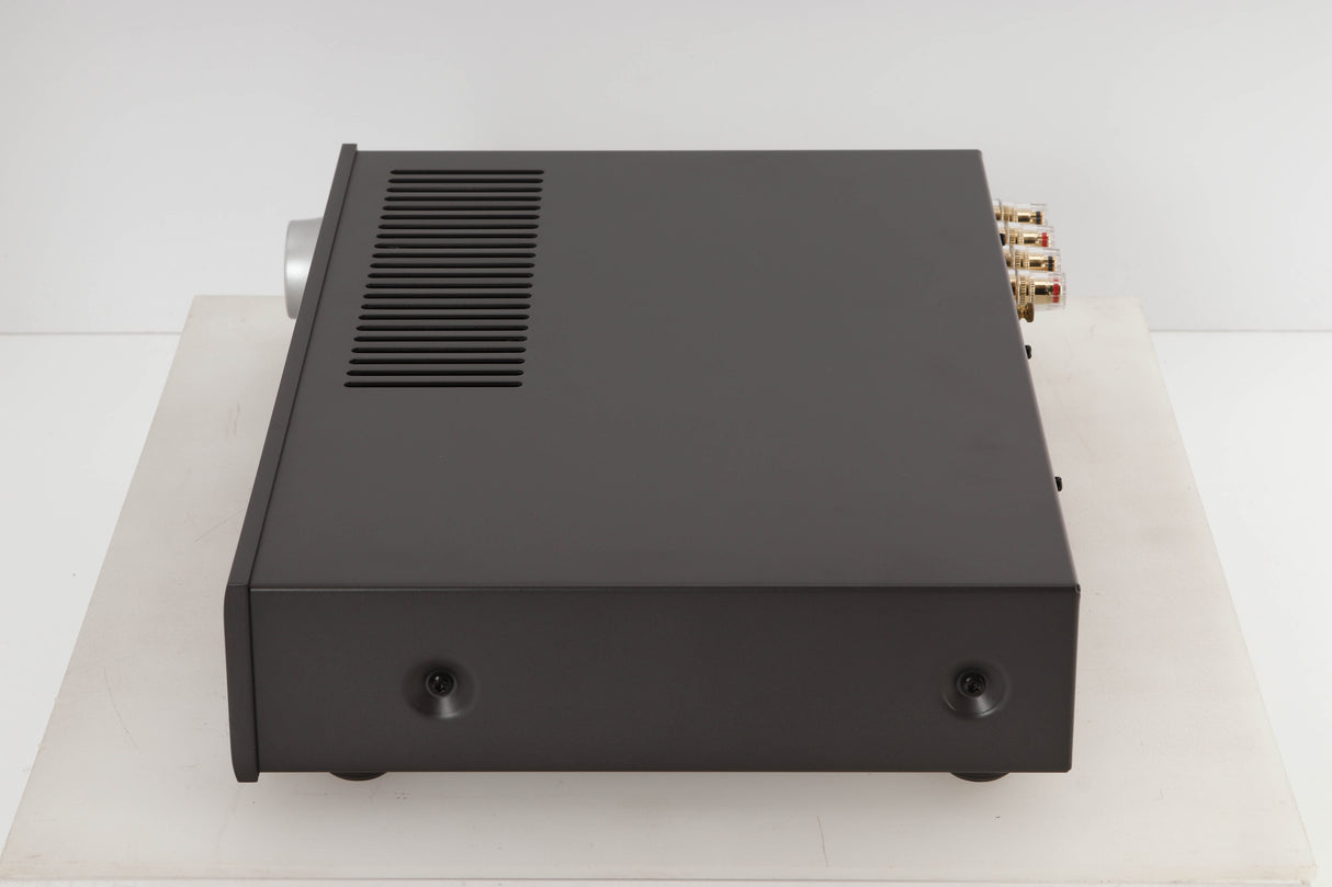 Side view of a used Arcam SA20 Integrated Amplifier