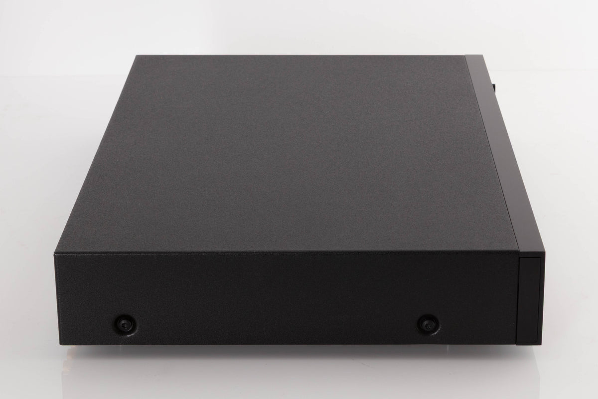 Left side view of a used Audiolab 8000DAC Digital Analogue Converter in a Black finish