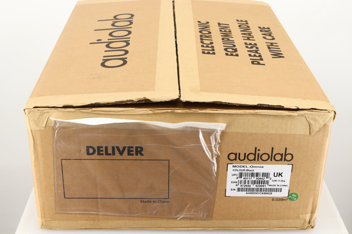 Box for a used Audiolab Omnia Digital Integrated System