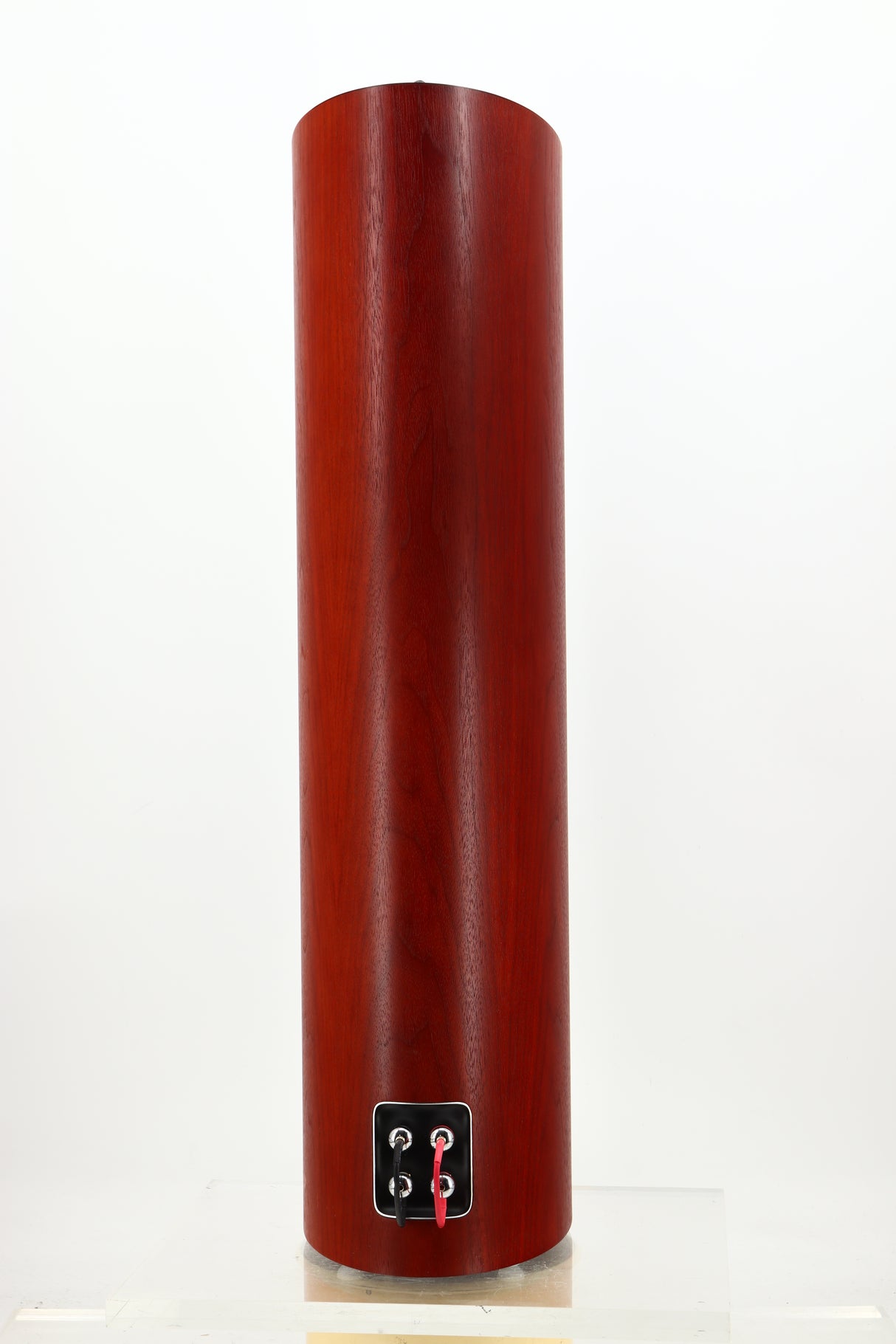 Rear view of a used B&W 804 D3 Floorstanding Speakers in Rosenut finish