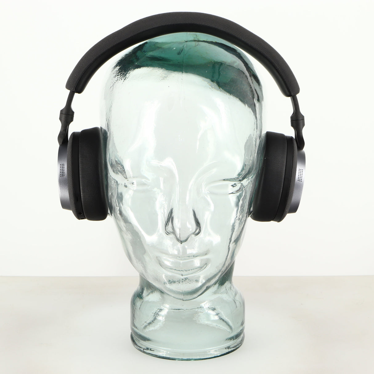 Front view of used B&W PX5 Noise Cancelling Wireless Headphones in a space grey finish