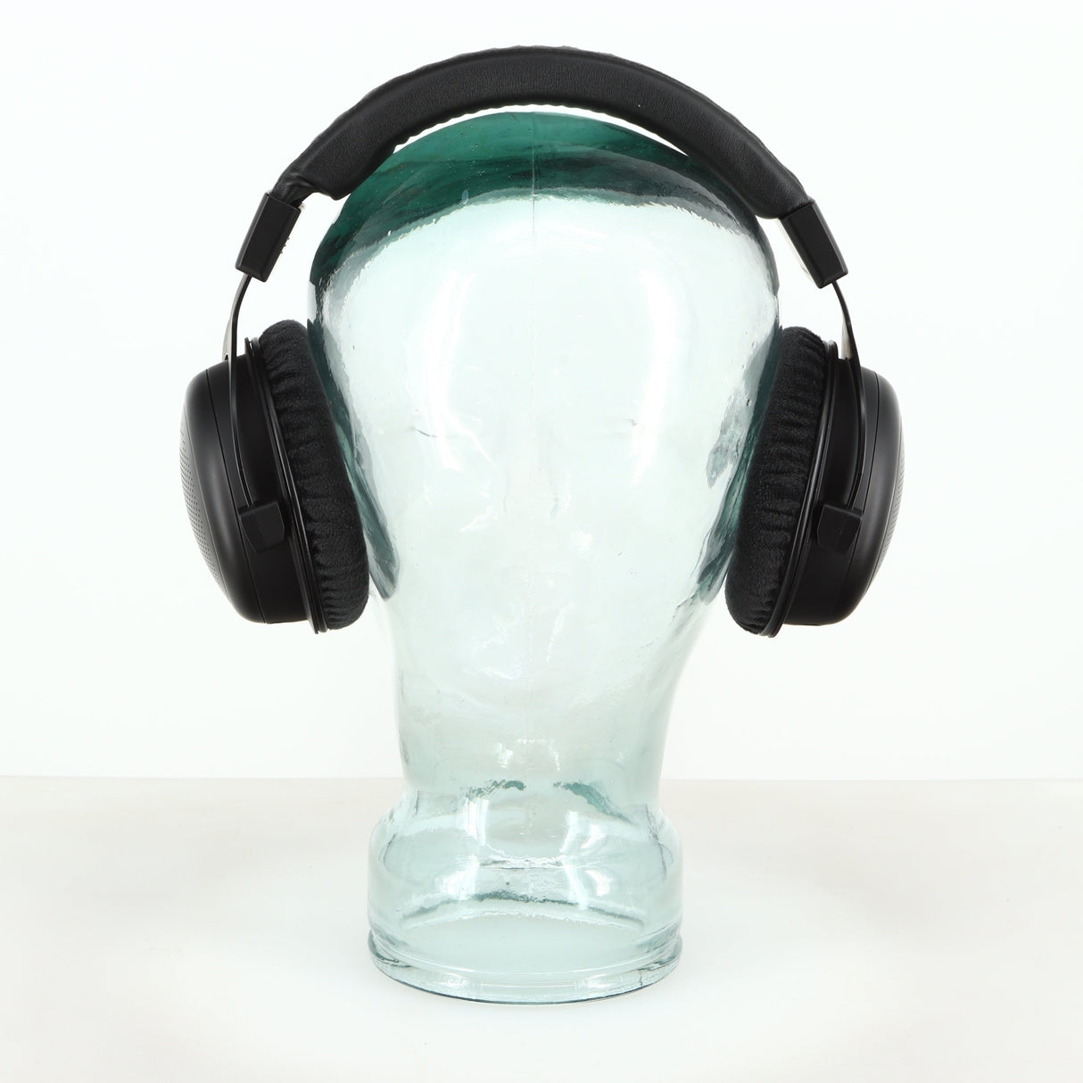 Rear view of a used Beyer Dynamic T-1 GEN3 Headphones in a black/silver finish