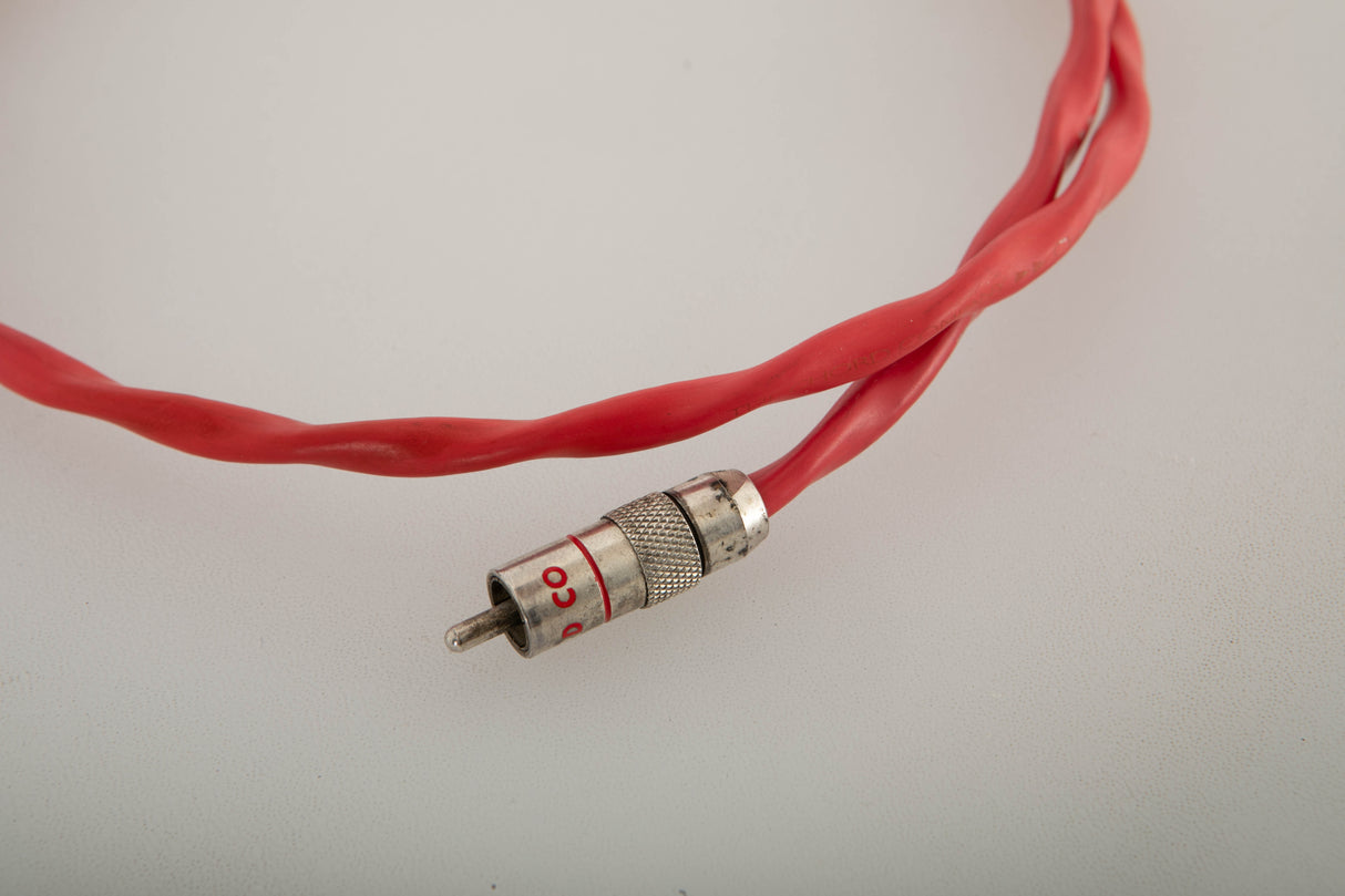 Close up view of a used Chord Company Chorus 1.0m RCA-RCA Interconnect
