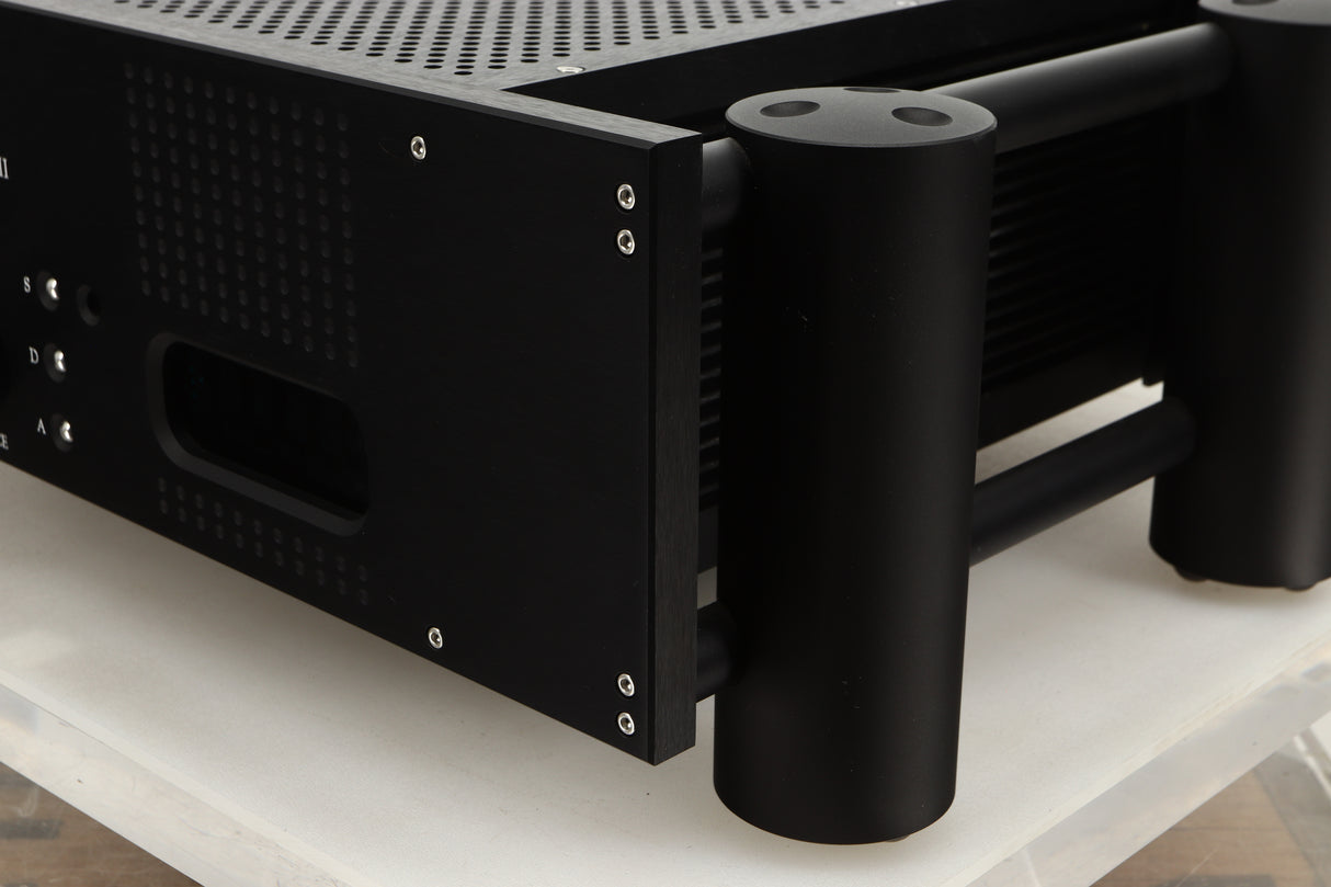 Front right corner view of a used Chord Electronics CPM2800 MKII Integrated Amplifier in Jett Black finish