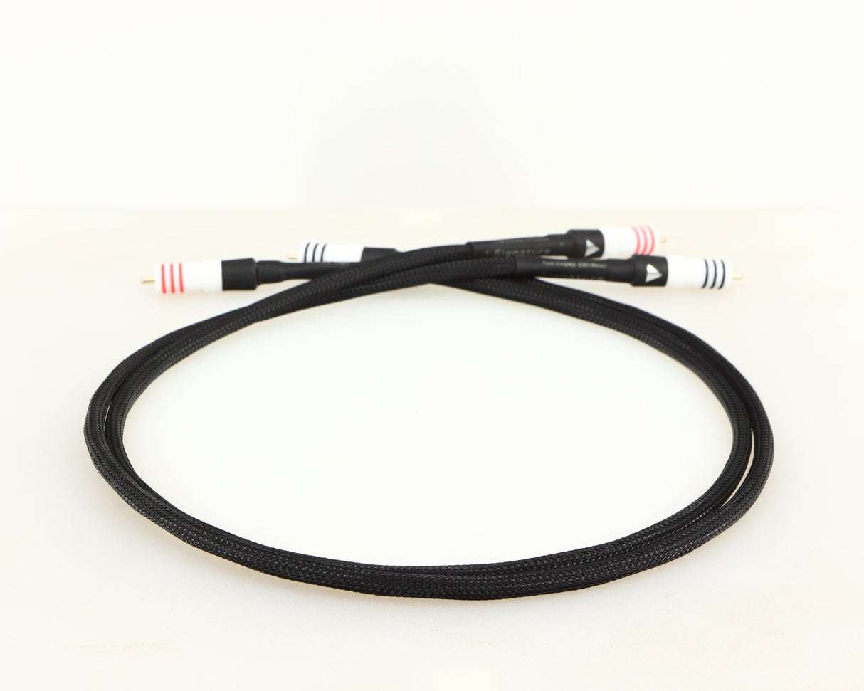 Rear view of a used Chord Signature Tuned Aray Interconnect Cable 1.0m RCA-RCA