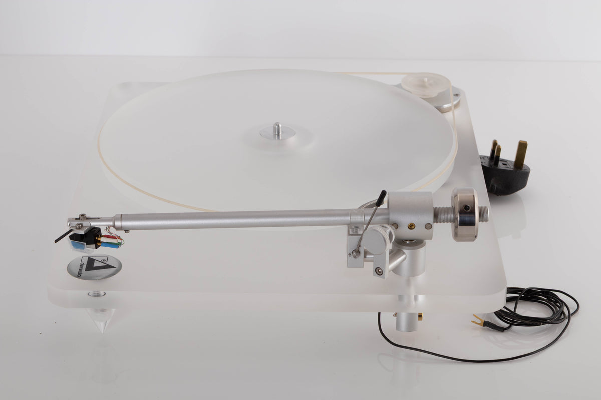 Side view of a used ClearAudio Emotion Turntable with AT-VM95C Cartridge