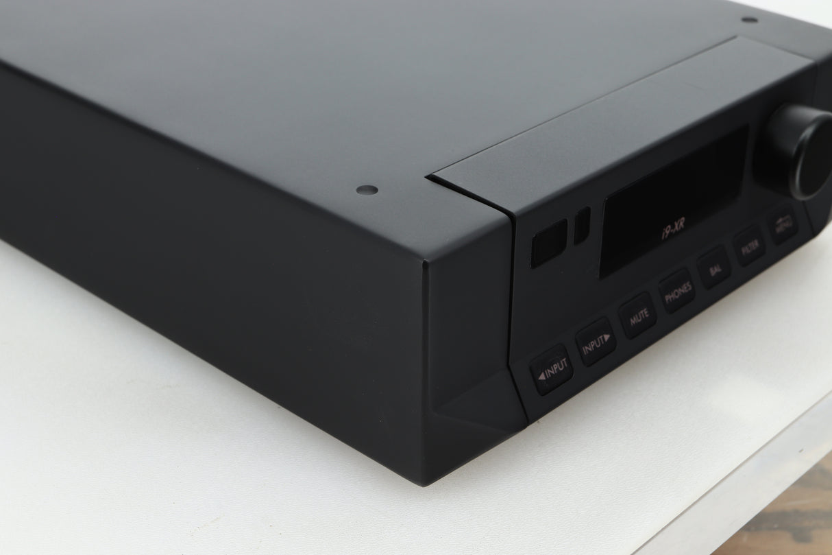 Front left corner view of a used Cyrus i9-XR Integrated Amplifier in PhBlack finish