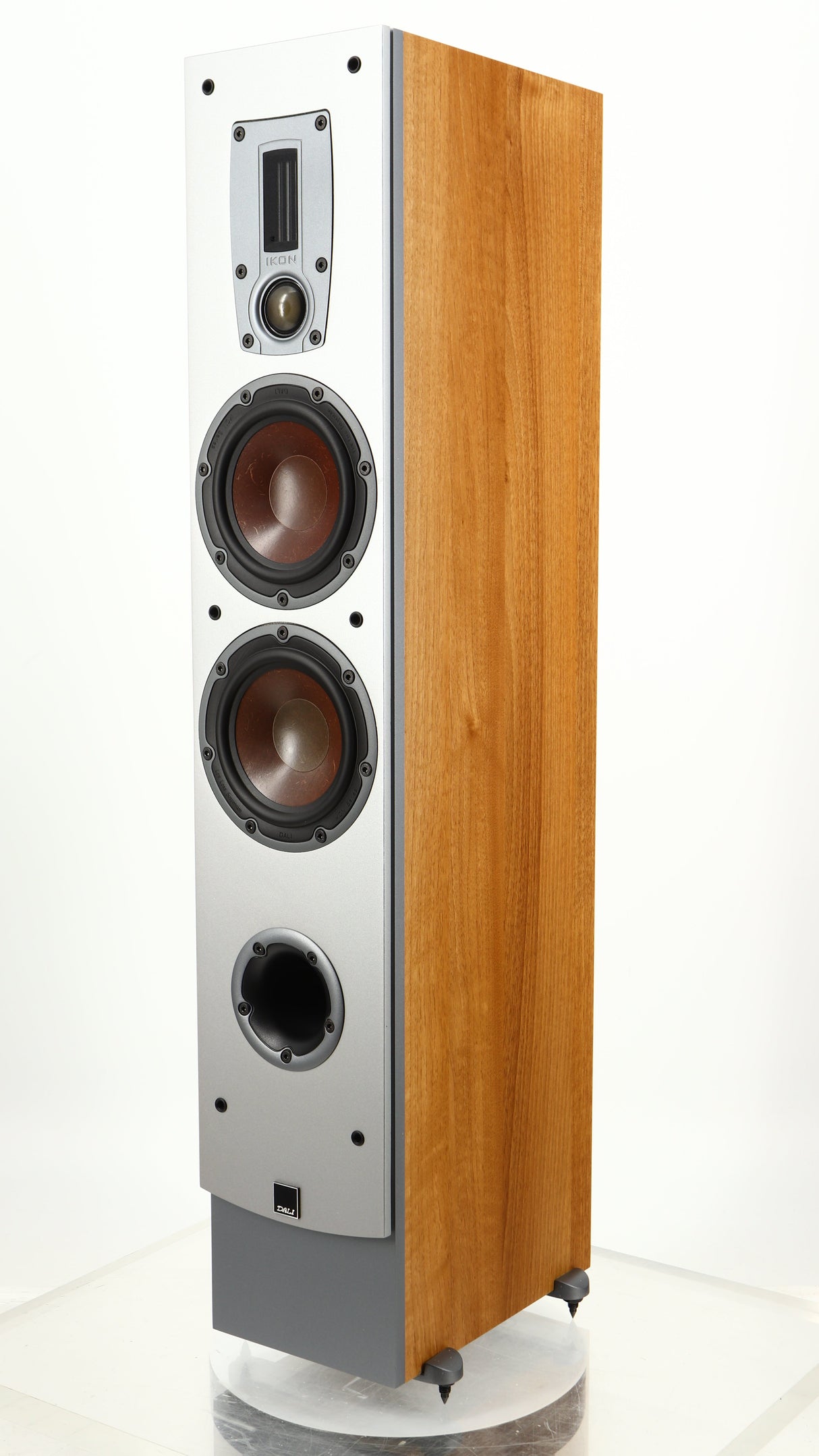 Front right corner of a used Dali Ikon 5 Floorstanding Speaker in an oak finish