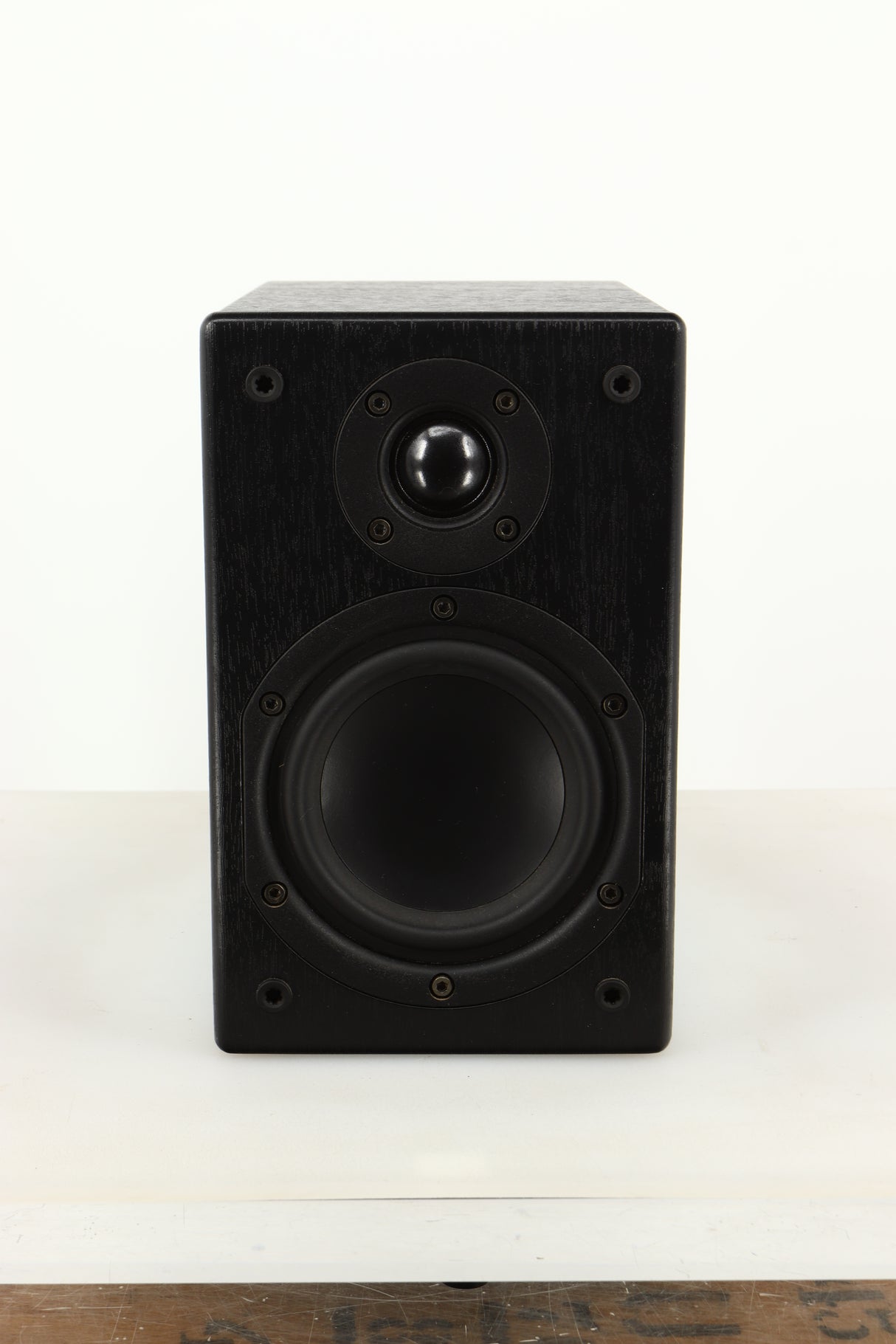 Front view of a used Denon SC-M37 Speaker in Black finish