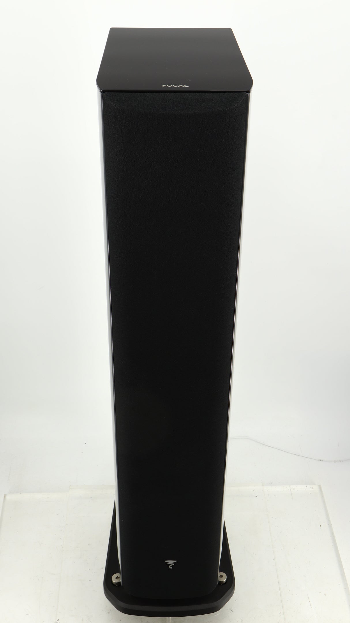 Top of a used Focal Aria 936 K2 Floorstanding Speaker in a ash grey finish