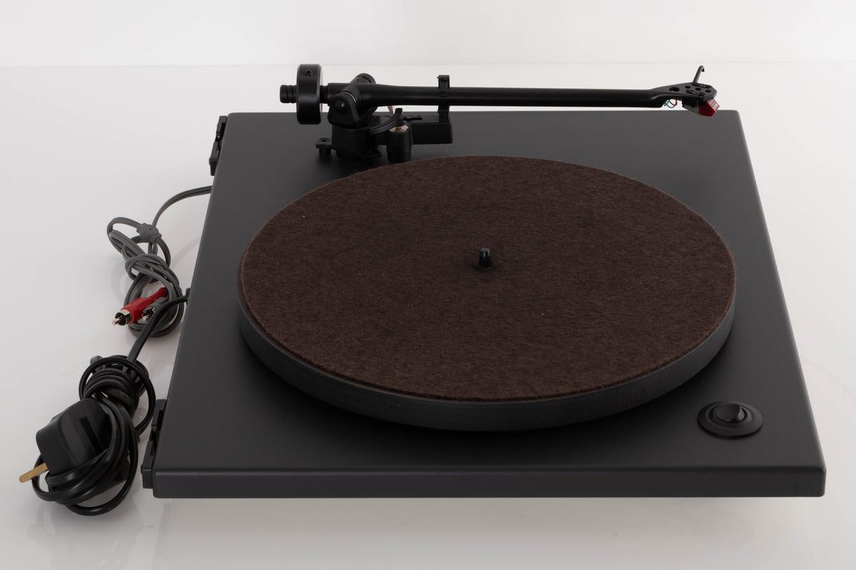 Left side view of a used Goldring GR1.2 Turntable