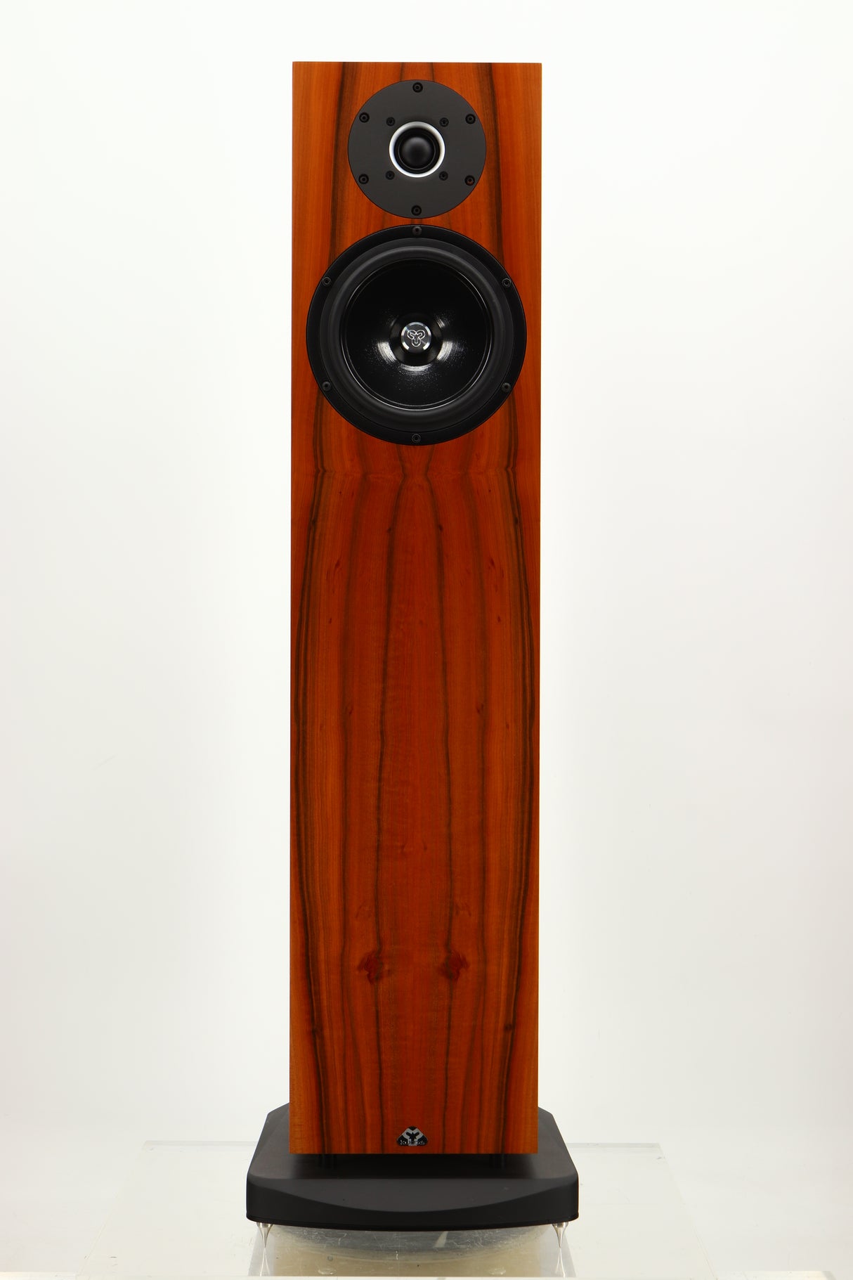 Front view of a used Kudos Super 20A Floorstanding Speaker in Tineo finish