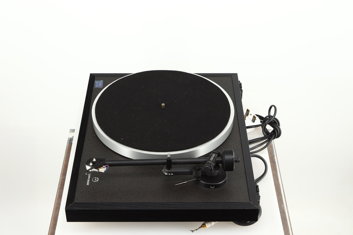Right side view of a used Linn Basik Turntable / Akito Tonearm in a black finish