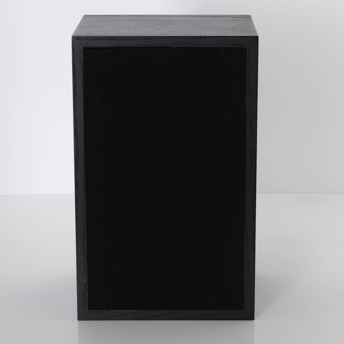 Linn Kan Standmount Speakers - Black