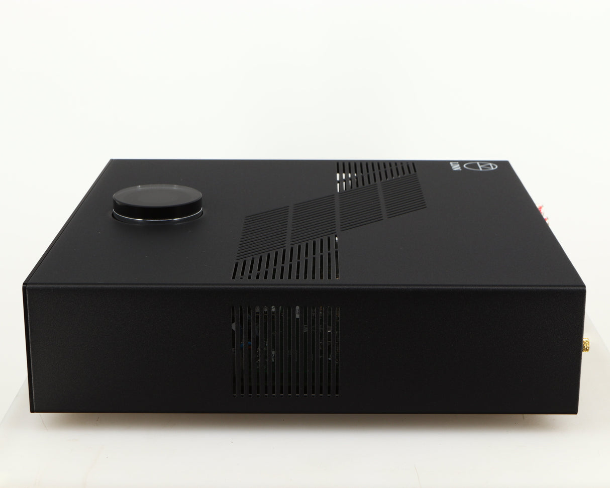 Right side view of a used Linn Majik DSM5 Network Music System in a black finish