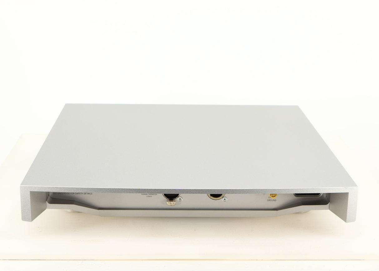 Rear of a used Linn Radikal 2 Utopic Turntable Power Supply in a silver finish showing Mains Input