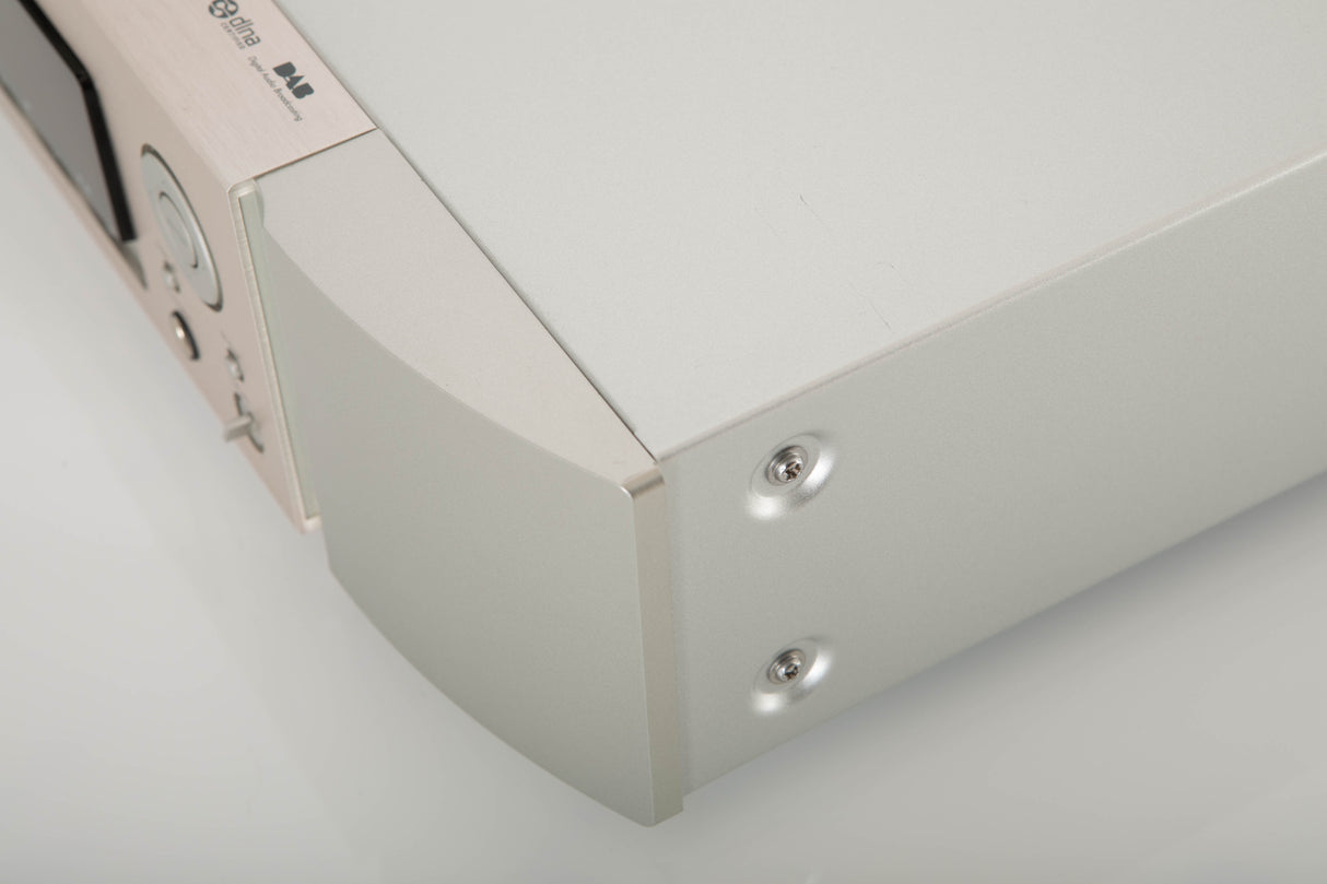Front right corner of a used Marantz NA7004 Network Streamer in a Silver finish