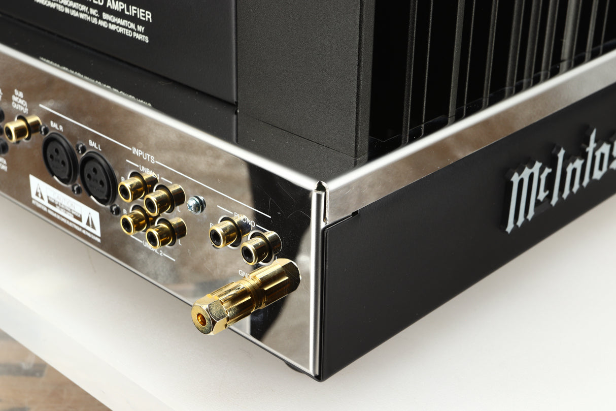 Rear right corner view of a used McIntosh MA252 Integrated Amplifier