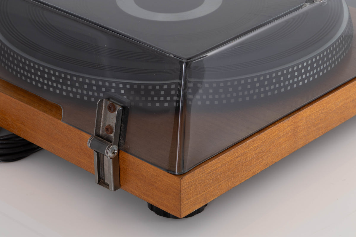 Rear right corner view of a used Monitor Audio ET 500 Direct Drive Turntable with SME 3009 S2 Tonearm